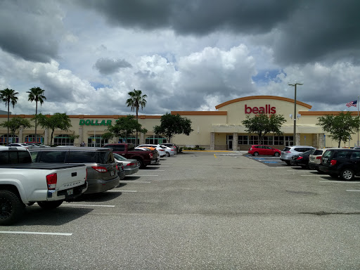 Department Store «Bealls Store», reviews and photos, 7365 52nd Pl E, Bradenton, FL 34203, USA