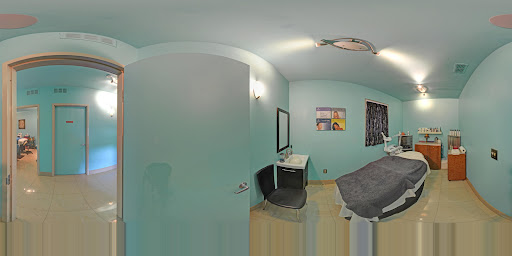 Hair Salon «For Your Eyes Only Hair Salon & Spa», reviews and photos, 12107 San Jose Blvd, Jacksonville, FL 32223, USA