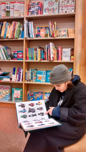 Book Store «Barnes & Noble», reviews and photos, 541 Lincoln St, Worcester, MA 01605, USA