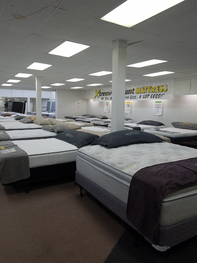Mattress Store «Xtreme Discount Mattress Warehouse», reviews and photos, 9170 Transit Rd, East Amherst, NY 14051, USA