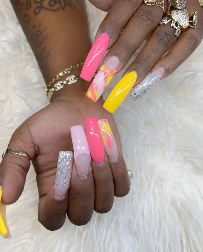 Nail Max & Spa 27804
