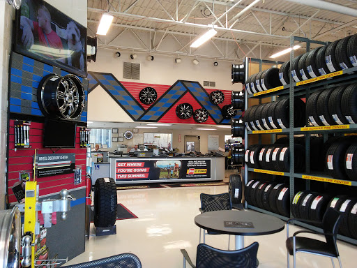 Tire Shop «Les Schwab Tire Center», reviews and photos, 2650 Las Positas Rd, Livermore, CA 94551, USA