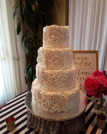 Wedding Bakery «Cut the Cake», reviews and photos, 5770 W Irlo Bronson Memorial Hwy #424, Kissimmee, FL 34746, USA