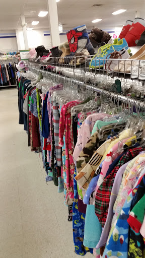Thrift Store «Goodwill», reviews and photos