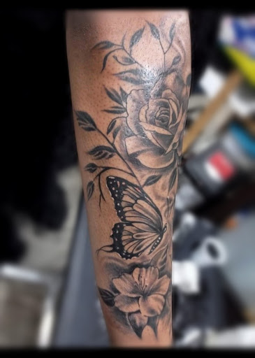 Explore small hawaii tattoo ideas, creative tattoo ideas in Peoria, available at Iron Key Tattoo Studio Inc.