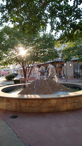 Shopping Mall «Round Rock Premium Outlets», reviews and photos, 4401 S Interstate Hwy 35, Round Rock, TX 78664, USA