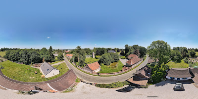 AGENVILLERS - Abri bus rue de l'église à Agenvillers