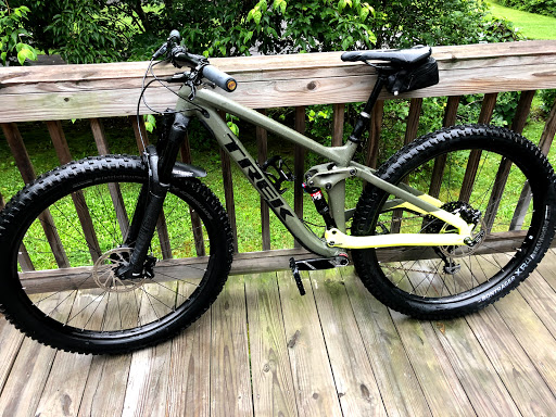 Bicycle Store «Trek Bicycle Store Johnson City», reviews and photos, 110 W Market St, Johnson City, TN 37604, USA