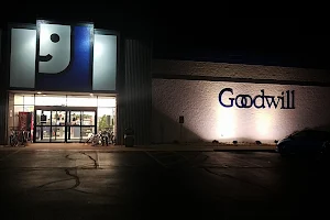 Oshkosh Goodwill Retail Store & Training Center image