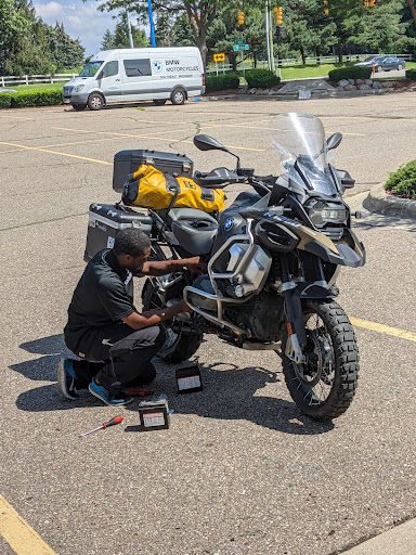 BMW Motorcycle Dealer «BMW Motorcycles Southeast Michigan», reviews and photos, 14855 Sheldon Rd, Plymouth, MI 48170, USA