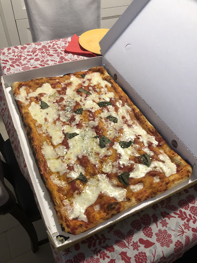 Bombi - Pizza e Cucina Take-Away in Bettolle, Provincia di Siena