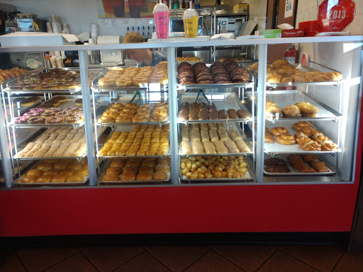 Donut Shop «BoSa Donuts», reviews and photos, 155 E Williams Field Rd, Gilbert, AZ 85295, USA