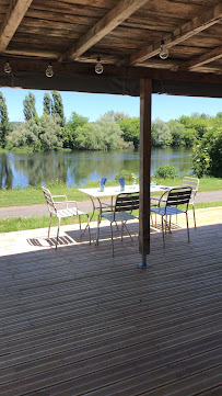 Atmosphère du Restaurant Au Four de la Rive à Mouliets-et-Villemartin - n°10