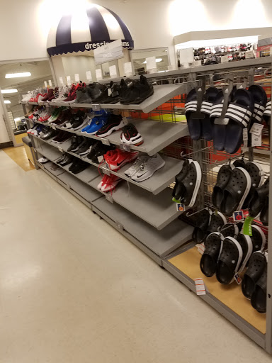 Department Store «Marshalls», reviews and photos, 1585 Plymouth Rd, Minnetonka, MN 55305, USA