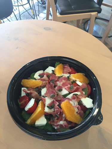 Δευκαλίωνος 11, Λάρισα 412 22