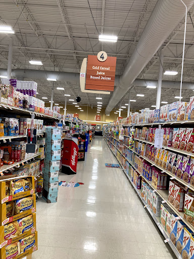 Supermarket «Giant Eagle Supermarket», reviews and photos, 21593 Lorain Rd, Fairview Park, OH 44126, USA