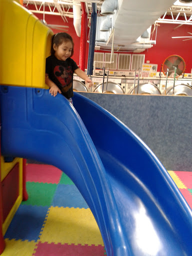 Laundromat «Lavada Gigante», reviews and photos, 5404 Harrisburg Blvd, Houston, TX 77011, USA