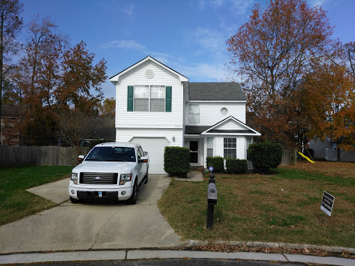 Siding Contractor «Premier Roofing & Siding Contractors, Inc», reviews and photos, 1215 Bainbridge Blvd, Chesapeake, VA 23324, USA