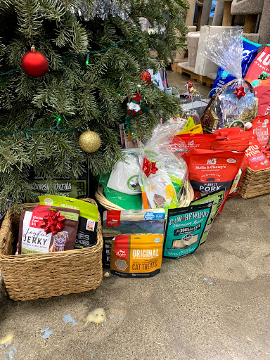 Pet Supply Store «Pet Joy», reviews and photos, 8023 Archibald Ave, Rancho Cucamonga, CA 91730, USA