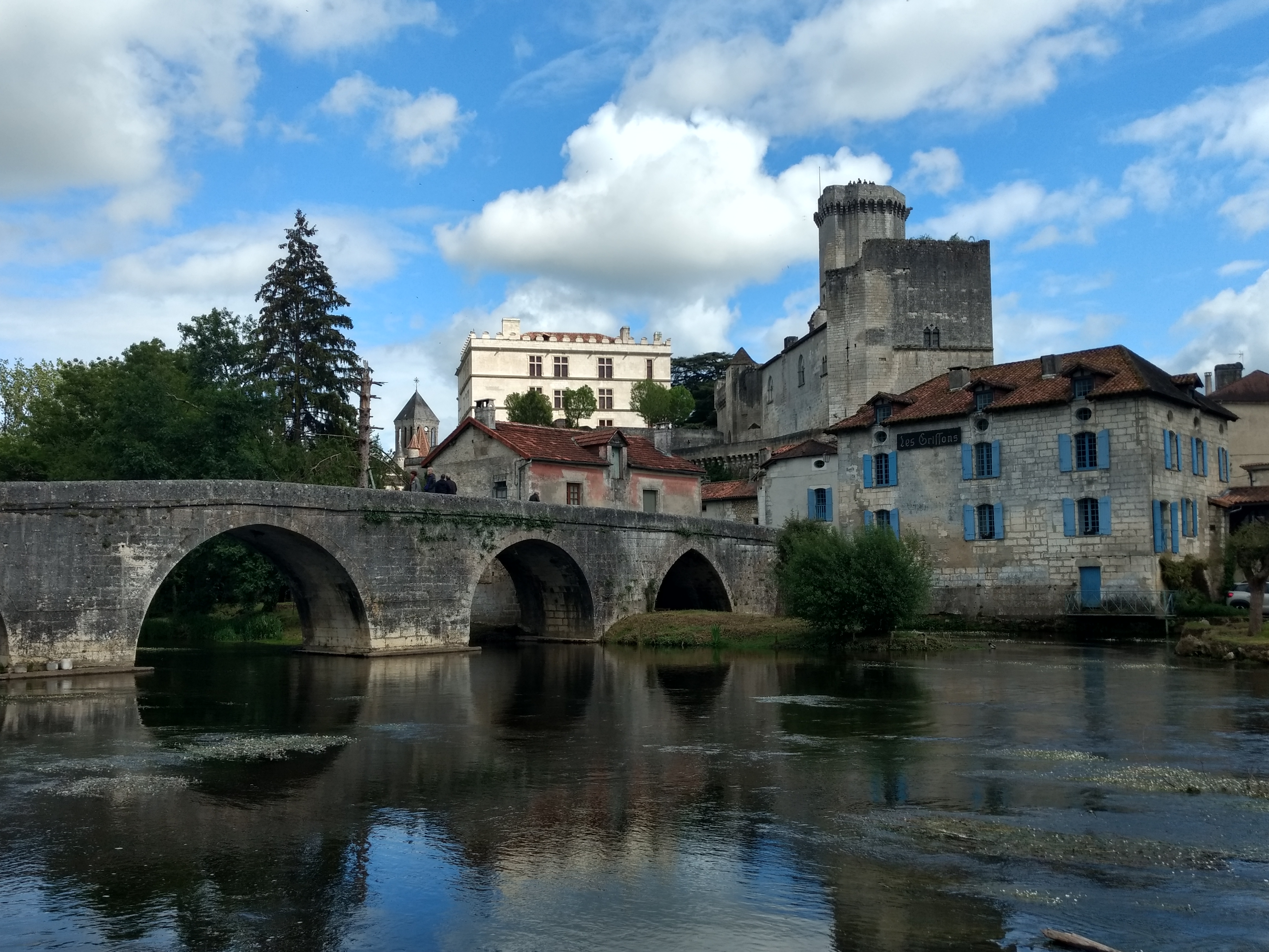 Photo n° 7 de l'avis de Valerie.h fait le 11/05/2019 à 16:18