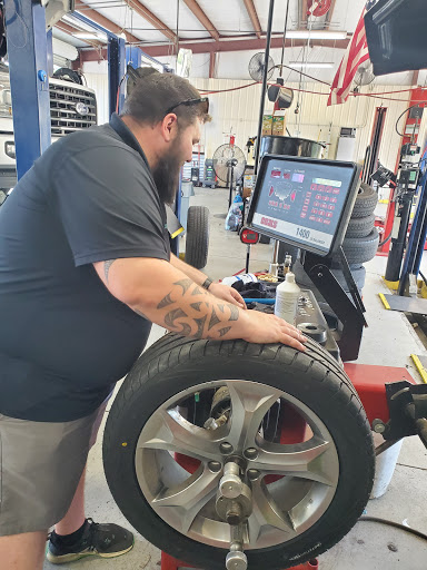 Tire Shop «Tire Town», reviews and photos, 3410 S Carolina 544 Overpass, Conway, SC 29526, USA