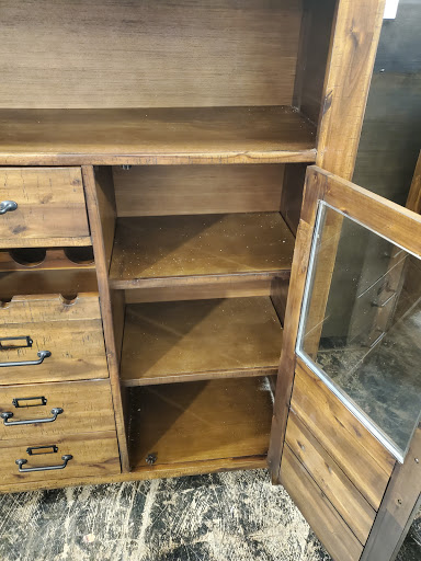 Furniture Store «Levin Furniture», reviews and photos, 292 Curry Hollow Rd, Pleasant Hills, PA 15236, USA