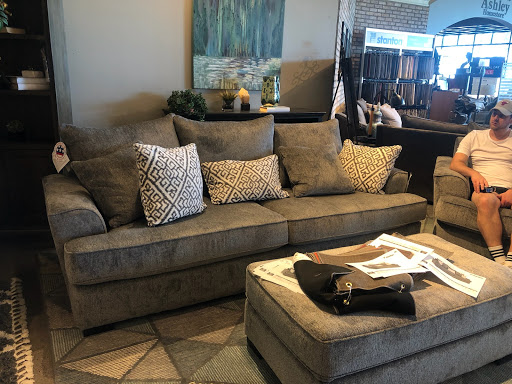 Furniture Store «Ashley HomeStore», reviews and photos, 3850 Hagers Grove Rd SE, Salem, OR 97317, USA