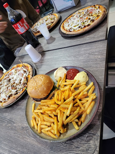 Kaan's Pizza og Grill - Vejle