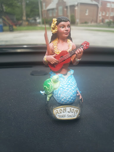 Clothing Store «Ron Jon Surf Shop», reviews and photos, 377 Mandalay Ave, Clearwater Beach, FL 33767, USA