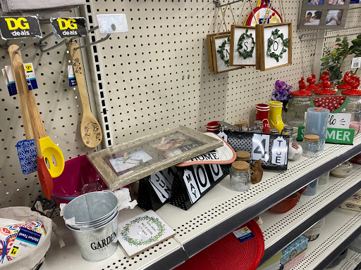 Discount Store «Dollar General», reviews and photos, 426 Talcottville Rd, Vernon, CT 06066, USA