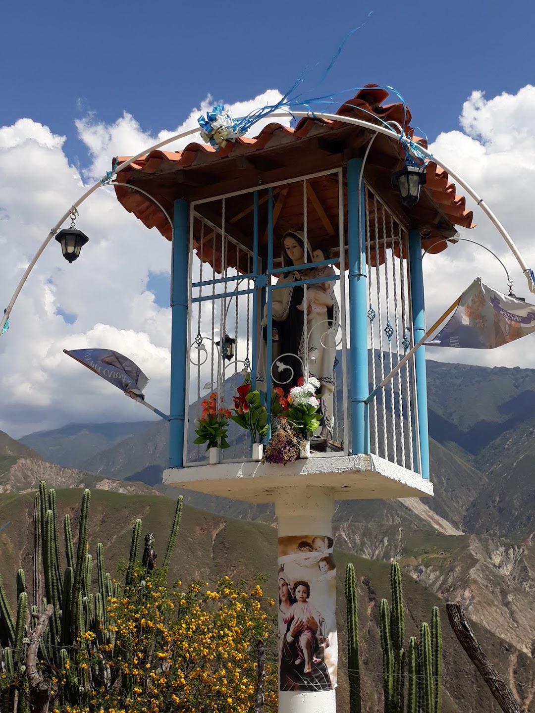 Gruta de la Virgen del Carmen