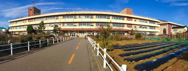 金沢市立大浦小学校