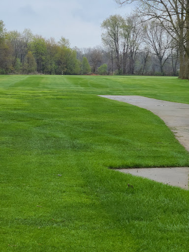 Golf Course «Robbinhurst Golf Club and Driving Range», reviews and photos, 383 W 875 N, Valparaiso, IN 46385, USA