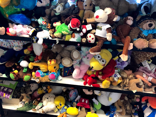 Thrift Store «Island Thrift», reviews and photos, 1800 NY-112, Medford, NY 11763, USA