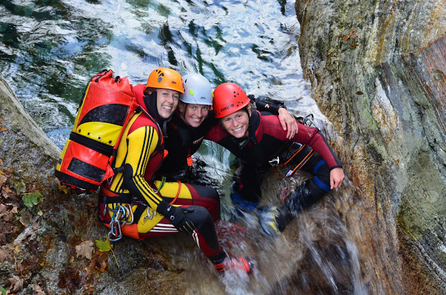 Canyoning Tessin Bergwasser