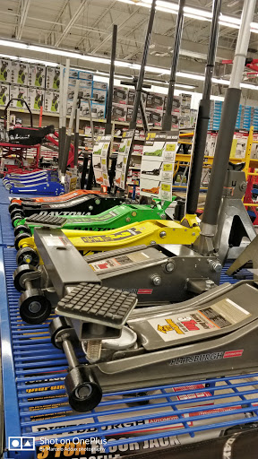 Tool Store «Harbor Freight Tools», reviews and photos, 410 W 49th St #104, Hialeah, FL 33012, USA