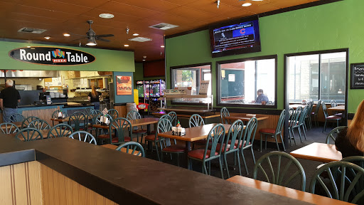 Pizza Restaurant «Round Table Pizza», reviews and photos, 1278 Stabler Ln, Yuba City, CA 95993, USA