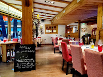 Atmosphère du Restaurant français La Télécabine à Chamonix-Mont-Blanc - n°4