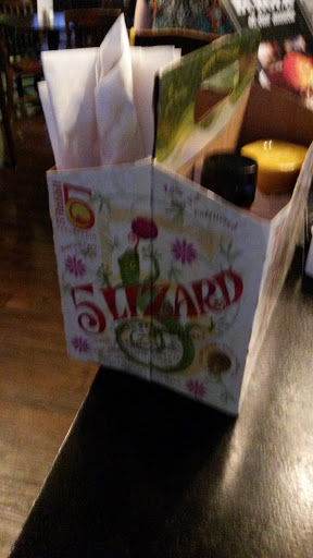 Dollar Store «Dollar Tree», reviews and photos, 1701 N Larkin Ave, Crest Hill, IL 60403, USA