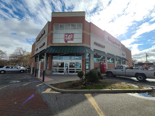 Drug Store «Walgreens», reviews and photos, 241 N Washington Ave, Bergenfield, NJ 07621, USA