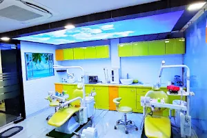 Shahi Dental Clinic : Feel the miracle of your smile(Facial Aesthetics, Permanent Laser hair removal, & Cryolypolysis) image