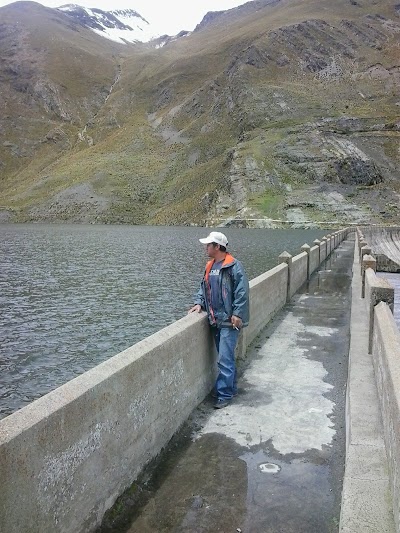 Photos of Represa Hampaturi