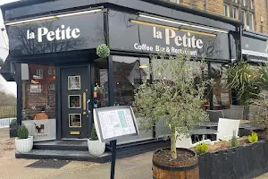 La Petite Roundhay - Coffee, Bar & Restaurant image