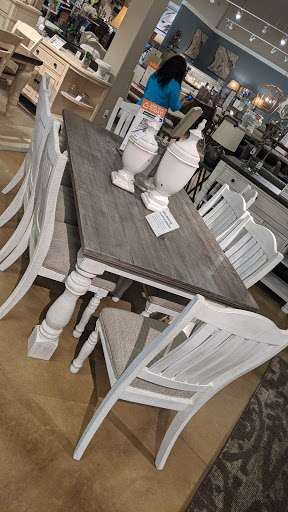 Furniture Store «Ashley HomeStore», reviews and photos, 5400 Grandview Pkwy, Davenport, FL 33837, USA