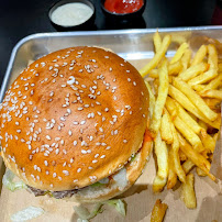 Hamburger du Restaurant casher HBK 17ème House Burger à Paris - n°1
