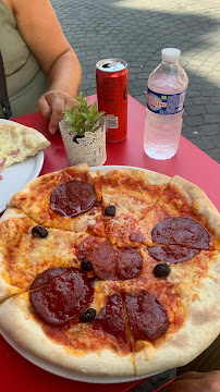 Plats et boissons du Pizzeria Pizza Charly à Marseille - n°16