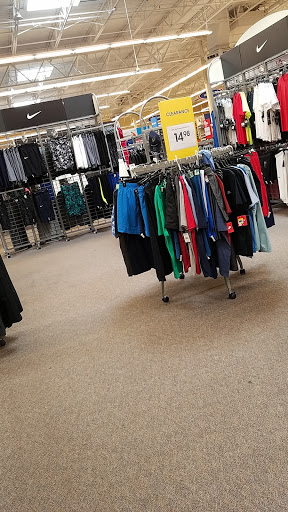 Sporting Goods Store «Academy Sports + Outdoors», reviews and photos, 7460 Airport Blvd, Mobile, AL 36608, USA