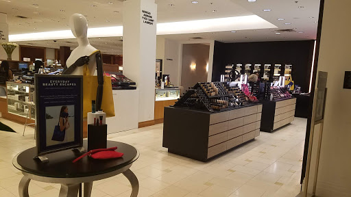 Department Store «Saks Fifth Avenue», reviews and photos, 26100 Cedar Rd, Beachwood, OH 44122, USA