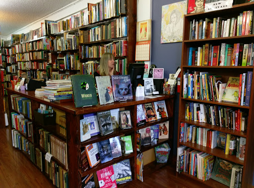 Used Book Store «Bumbershoot Books», reviews and photos, 639 SW 152nd St, Burien, WA 98166, USA