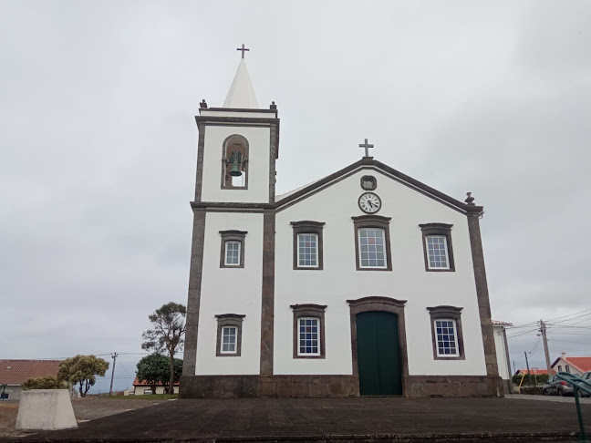 Igreja Paroquial de Vila Nova / Igreja do Divino Espírito Santo - Praia da Vitória